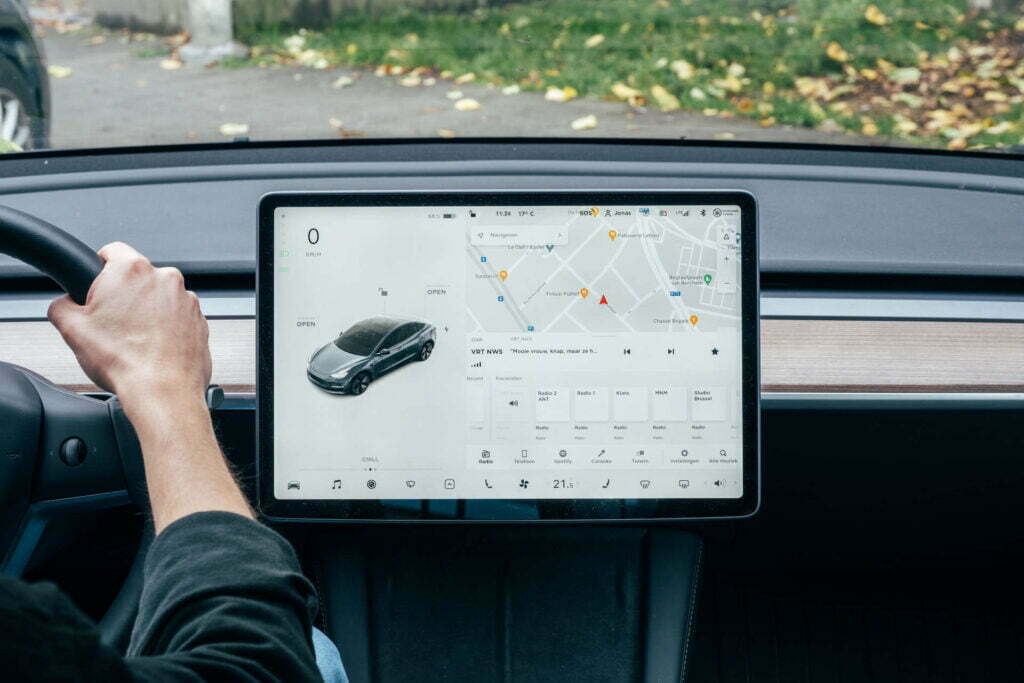 digital-transformation-article-Interface-of-the-Tesla-model-3